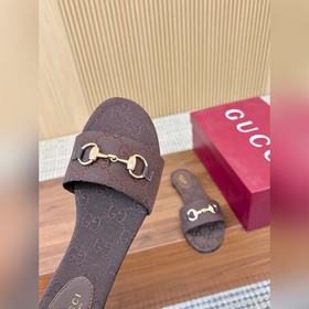 Новая коллекция сандалий Gucci весна-л