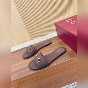Новая коллекция сандалий Gucci весна-л
