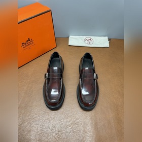 Кожаные туфли Hermes. Незаменимый элем