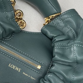 Loewe  Сумка Squeeze из кожи наппа, м