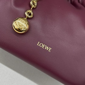 Loewe  Сумка Squeeze из кожи наппа, м