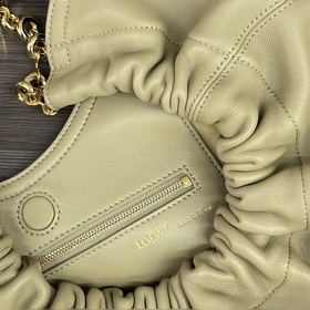 Loewe  Сумка Squeeze среднего размера