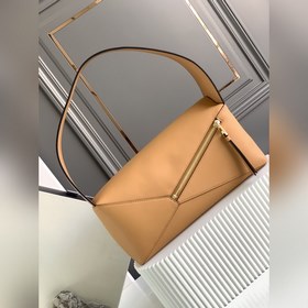 Новая модель Puzzle Hobo от Loewe — эт