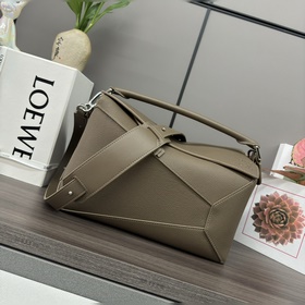 Loewe (мужская модель) — сумка Puzzle