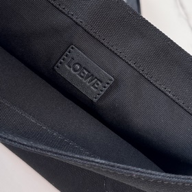 Loewe  Мини-сумка Flex из канваса и з