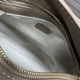 Loewe Новая версия сумки Puzzle Edge 