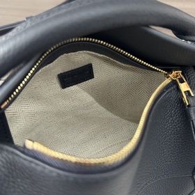 Loewe Новая версия сумки Puzzle Edge 