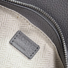 Loewe Новая версия сумки Puzzle Edge 