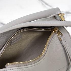 Loewe Новая версия сумки Puzzle Edge 
