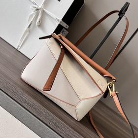 Loewe Мини-сумка Puzzle Edge из кожи