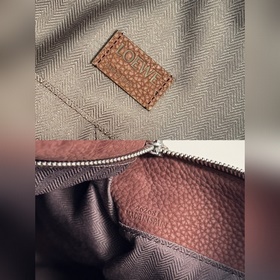 Loewe  Новый размер. Сумка Puzzle из 