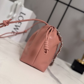 Кошелек Loewe Flamenco из мягкой кожи 