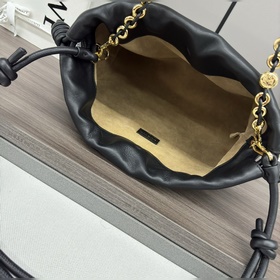 Кошелек Loewe Flamenco из мягкой кожи 