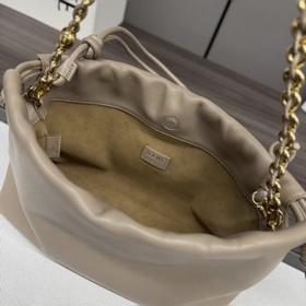Кошелек Loewe Flamenco из мягкой кожи 