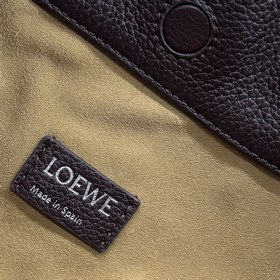 Loewe  Средняя сумка-клатч Flamenco и
