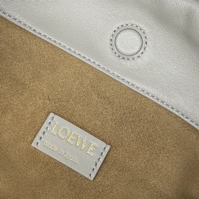 Кошелек Loewe Flamenco из мягкой кожи 