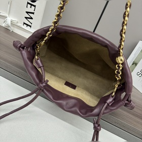Кошелек Loewe Flamenco из мягкой кожи 