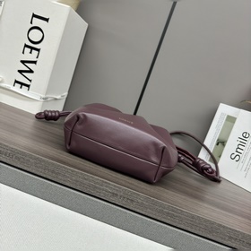Loewe  Мини-сумочка Flamenco из мягко