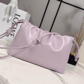 Кошелек Loewe Flamenco из мягкой кожи 