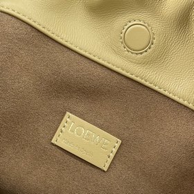 Кошелек Loewe Flamenco из мягкой кожи 