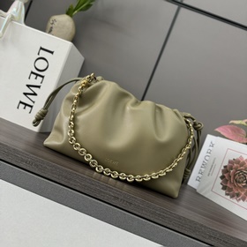 Кошелек Loewe Flamenco из мягкой кожи