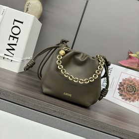 Loewe  Мини-сумка Flamenco из мягкой