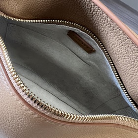Loewe Новая версия сумки Puzzle Edge 