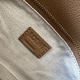Loewe Новая версия сумки Puzzle Edge 