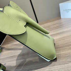 Loewe Началась отгрузка очаровательны