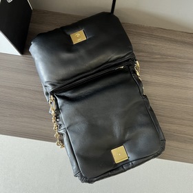 Loewe 2023 Новая сумка Puffer Goya из
