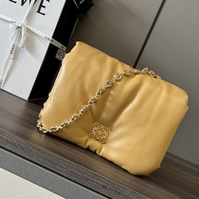 Loewe 2023 Новая сумка Puffer Goya из
