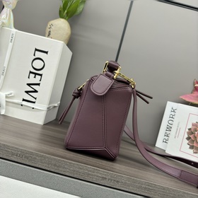 Loewe  Новая роскошная плетеная сумка