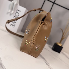 Loewe  2 6 Новая коллекция ранней вес