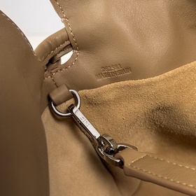 Loewe  2 6 Новая коллекция ранней вес