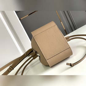 Loewe Mini Hammock Dw Bag — мини-сумк