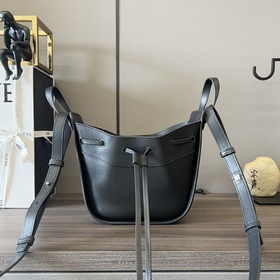 Сумка Loewe Mini Hammock (новый цвет) 