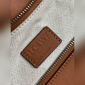 Loewe Популярная сумка Puzzle Bag (ср