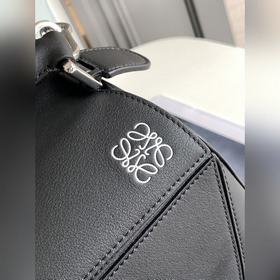 Loewe Популярная сумка Puzzle Bag (ср