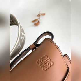 Loewe Новая модель Gate Loewe в мин