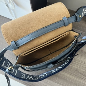 Loewe Gate Dual в новом цвете (агатовы