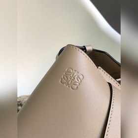 Loewe Новая модель Gate Loewe в мин