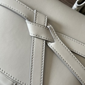 Сумка Loewe Gate малого размера в ново