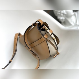 Loewe Новая модель Gate Loewe в мин