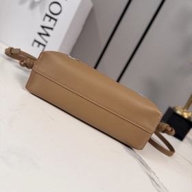 Loewe  2 6 Новая коллекция ранней вес