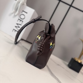 Loewe  2 6 Новая коллекция ранней вес