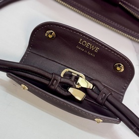 Loewe  Новая модель сумки Madrid из 