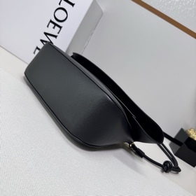 Loewe Ola — это мягкая, легкая и униве