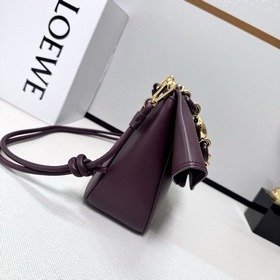 Loewe Ola — это мягкая, легкая и униве
