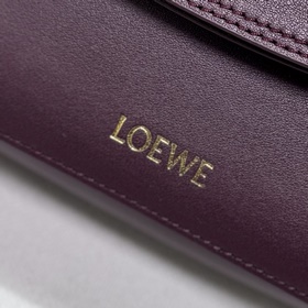 Loewe Ola — это мягкая, легкая и униве