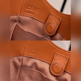 Loewe  Новая классическая сумка Hammo